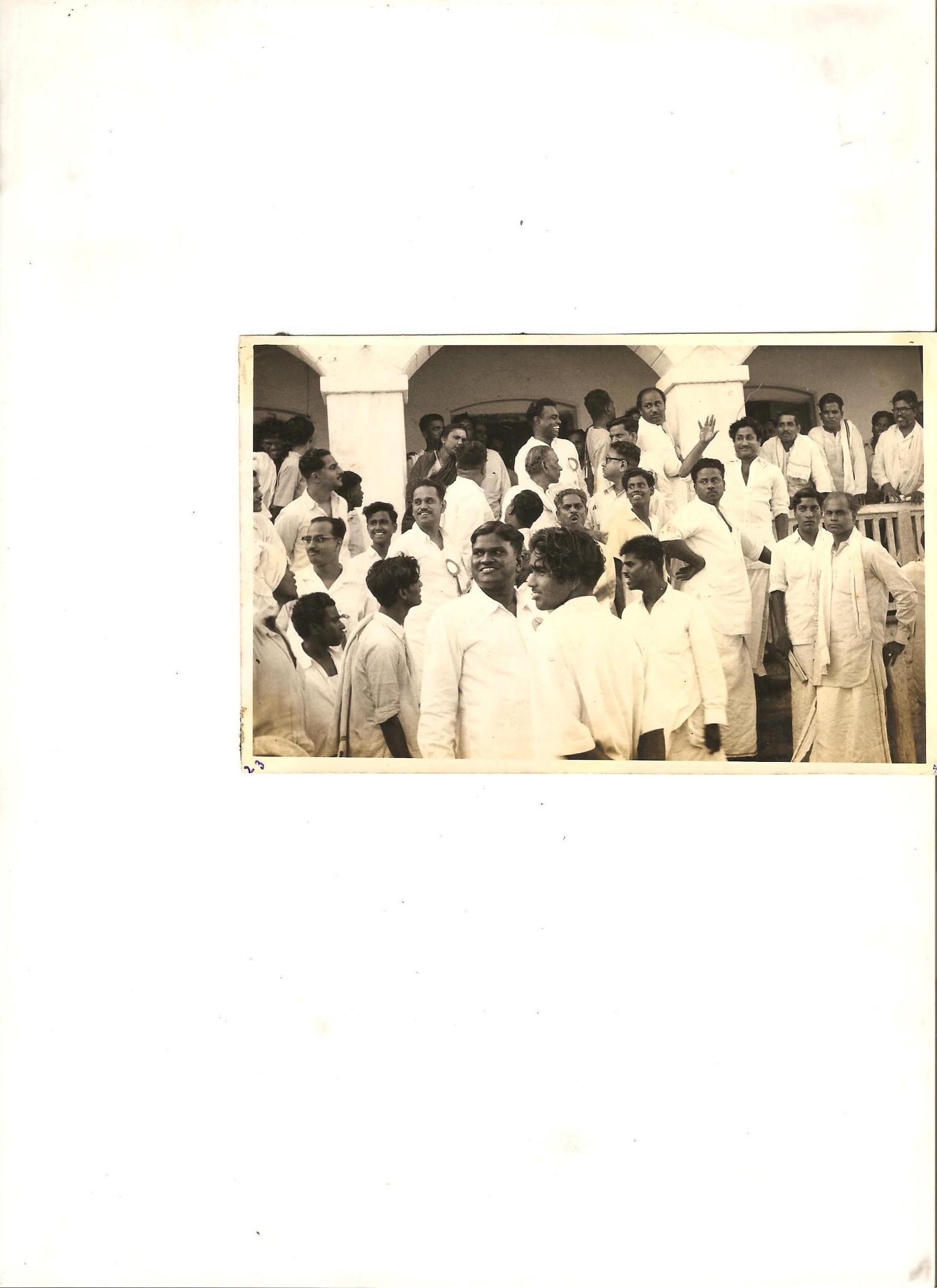 தலைவர்களுடன் புகைப்படம்